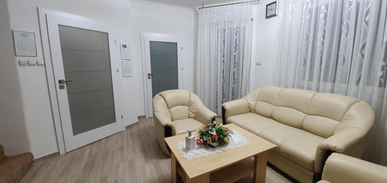 Anna Vendeghaz Bed & Breakfast Szeged Luaran gambar