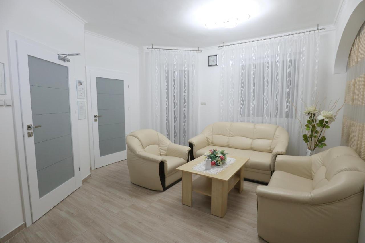 Anna Vendeghaz Bed & Breakfast Szeged Luaran gambar