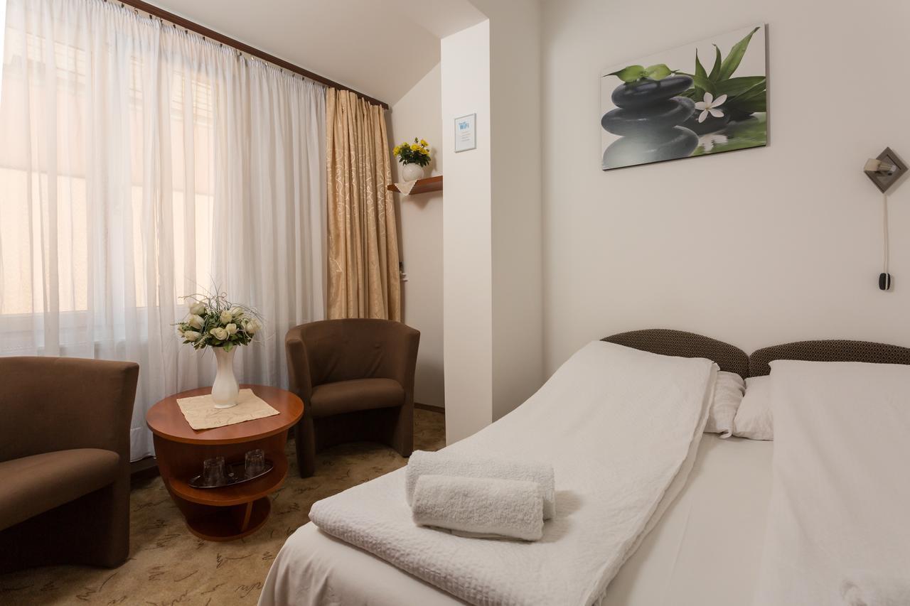 Anna Vendeghaz Bed & Breakfast Szeged Luaran gambar